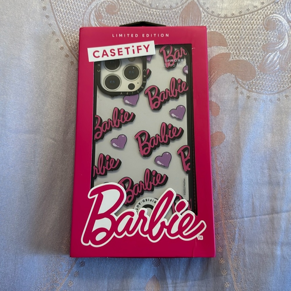 Barbie IPhone 13 ProMax cover